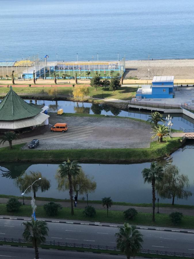 Батуми центр , апартаменты 2 минуты море Экстерьер фото